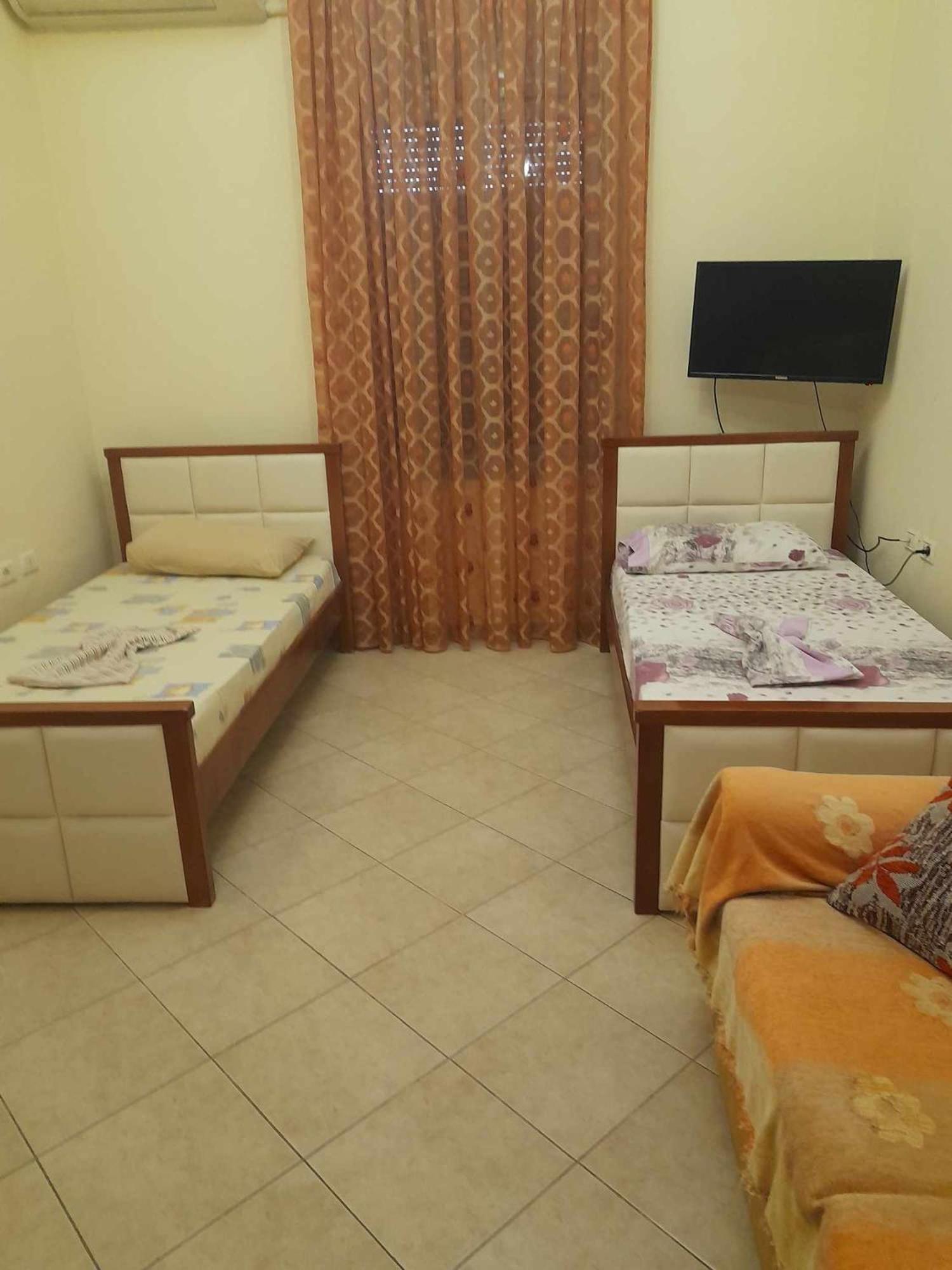 Tina'S Apartment Gjirokastër 외부 사진